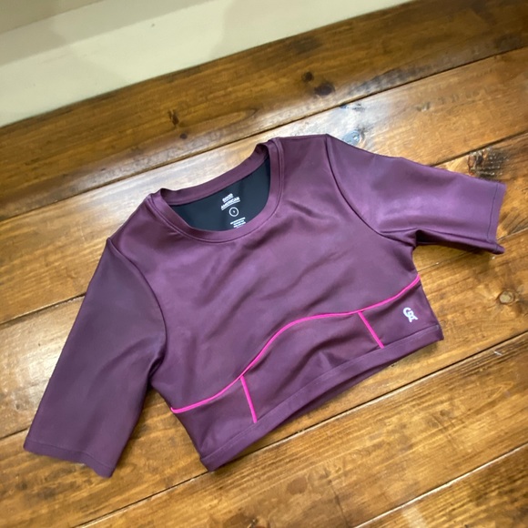 HOST PICK ✨ Good American Electric Feel Crop Top - Picture 2 of 7